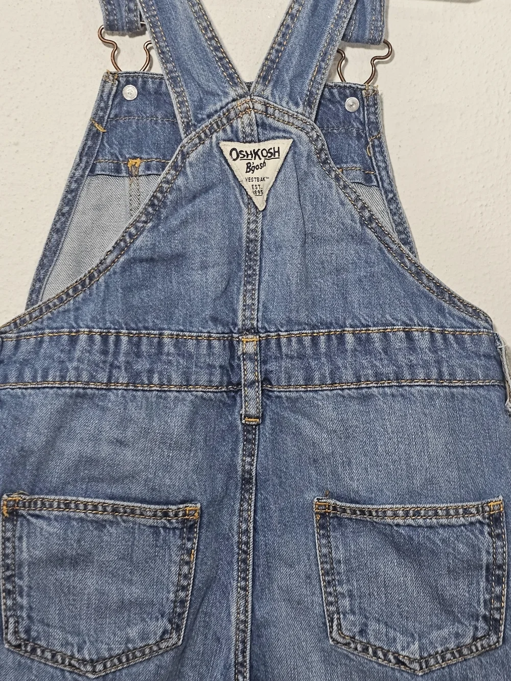 OshKosh B'gosh Girls Jean Overalls Shorts Size 5 Classic Vestbak Heritage Style